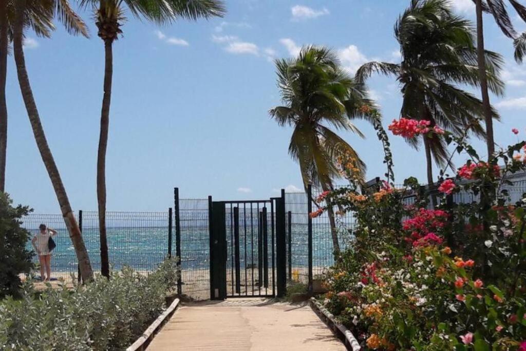 Parfum Des Iles - Vue Mer, Plage A 30M Et Piscine En Option ル・ゴジエ エクステリア 写真